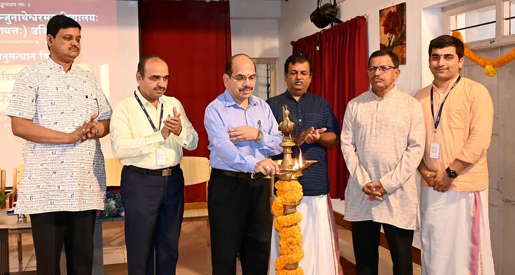 ಉಜಿರೆ | ಸಂಸ್ಕೃತ ರಾಷ್ಟ್ರ ಭಾಷೆಯಾಗಲಿ:  ಪ್ರೊ.ಶಶಿಶೇಖರ ಎನ್.ಕಾಕತ್ಕರ್