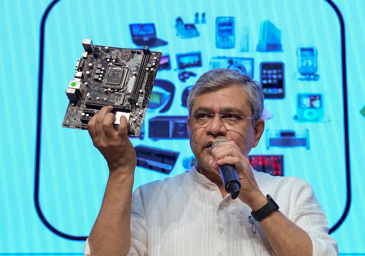 ರಸಗೊಬ್ಬರ ಸಬ್ಸಿಡಿ ಮುಂದುವರಿಕೆಗೆ ಸಂಪುಟ ಅಸ್ತು