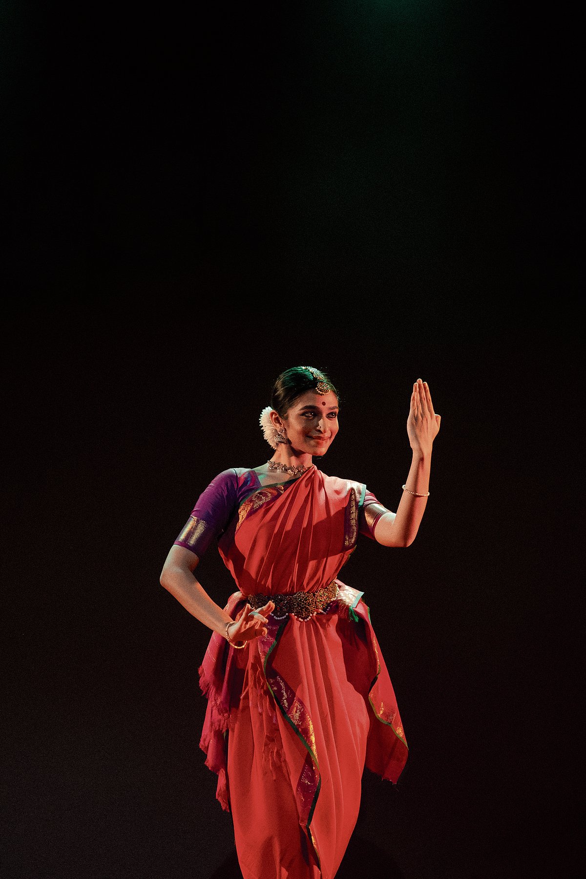 ಸಮಕಾಲೀನವೆಂಬ ಹೊಸ ಹೆಜ್ಜೆ