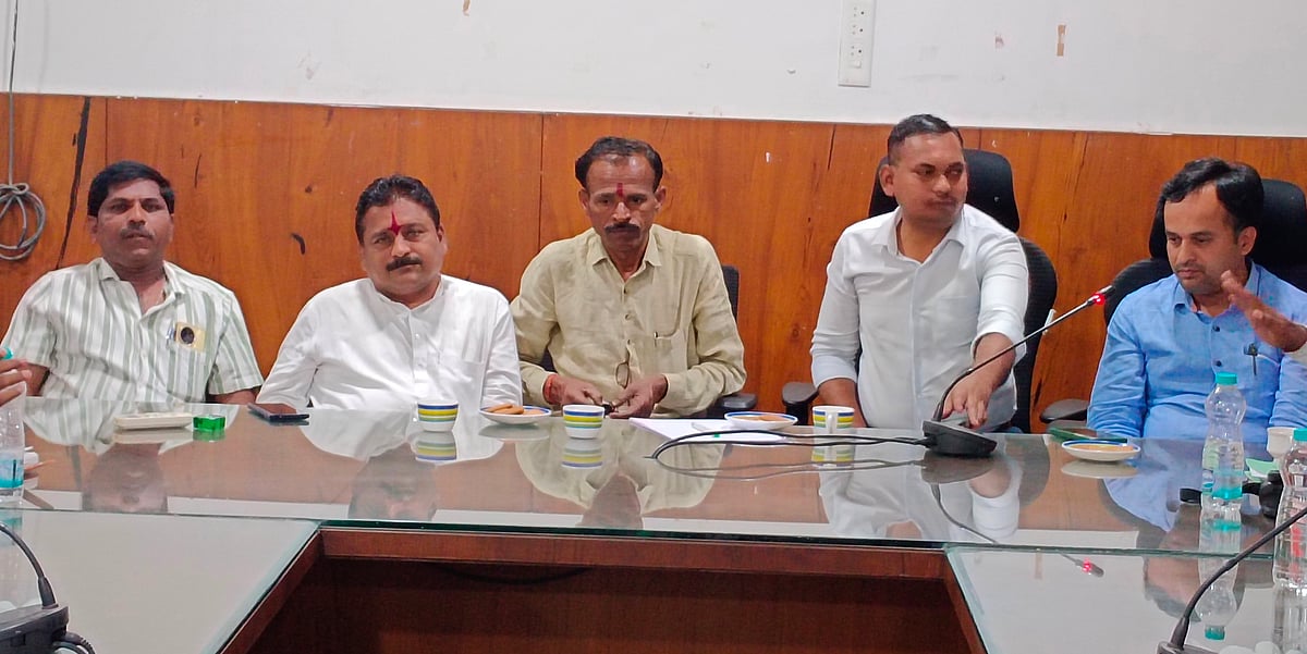 ಯಲಬುರ್ಗಾ: ಮಹನೀಯರ ಜಯಂತಿ ಆಚರಣೆಗೆ ಸಕಲ ಸಿದ್ಧತೆ