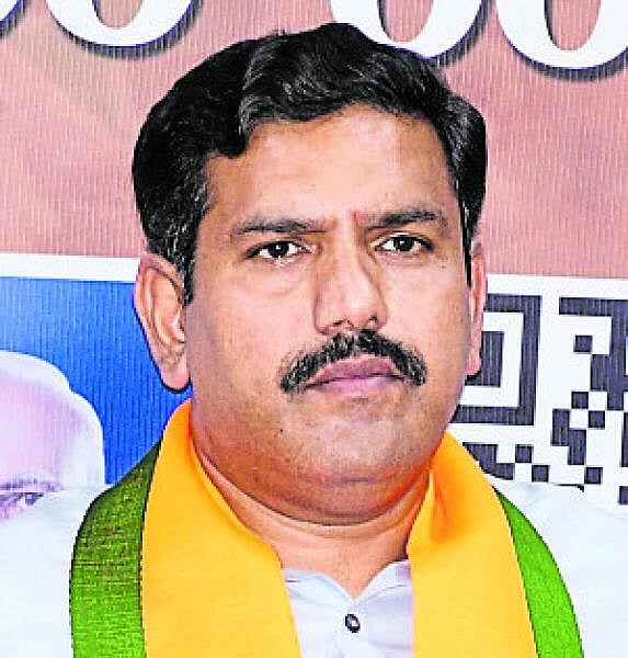 ವಿಜಯೇಂದ್ರ ಕಾರ್ಯವೈಖರಿಗೆ ಅತೃಪ್ತಿ: ವರಿಷ್ಠರ ಭೇಟಿಯಾದ ಅರವಿಂದ ಬೆಲ್ಲದ