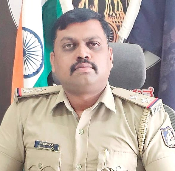 ಬಿ.ಎಸ್.ಶ್ರೀಧರ್, ಡಿ.ರವಿಕುಮಾರ್‌ಗೆ ಮುಖ್ಯಮಂತ್ರಿ ಪದಕ