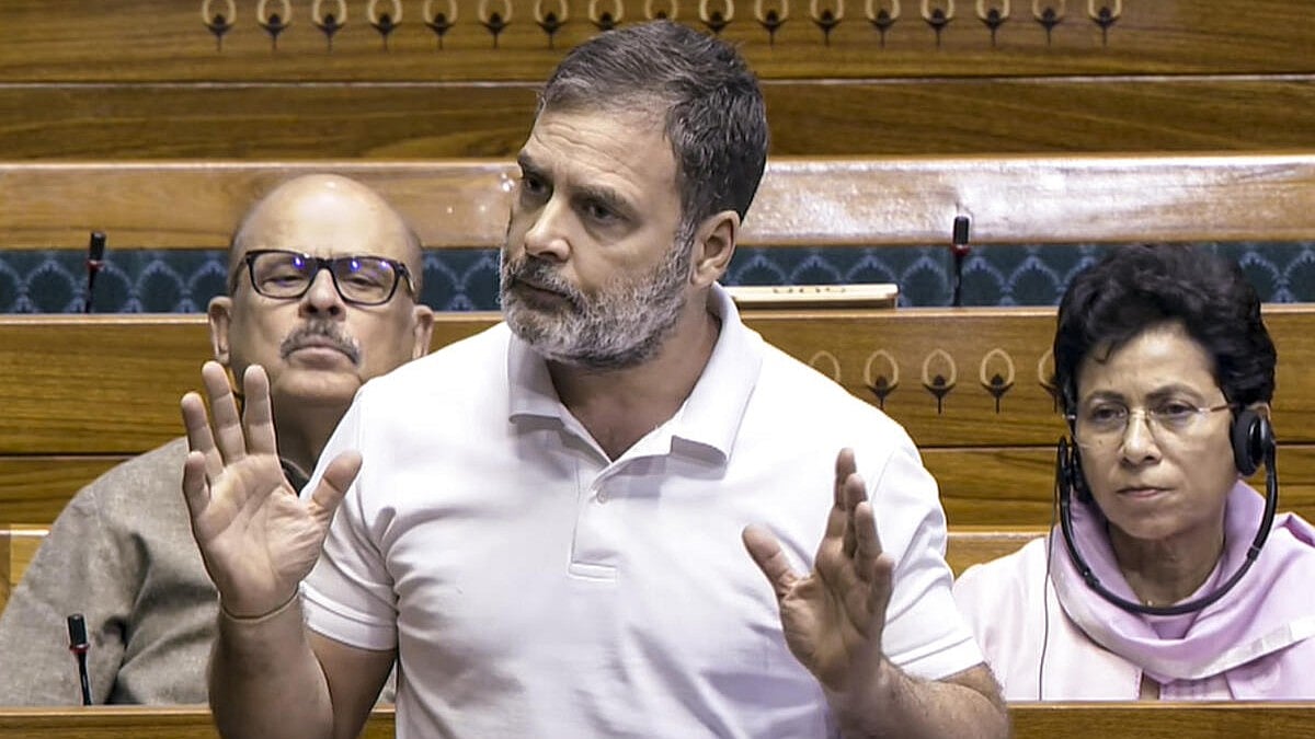 ಪ್ರತಿ ವಿದೇಶಿಗರ ಮುಂದೆ ತಲೆಬಾಗುವ BJP, RSS: ಕೇಂದ್ರದ ವಿರುದ್ಧ ರಾಹುಲ್ ಕಿಡಿ