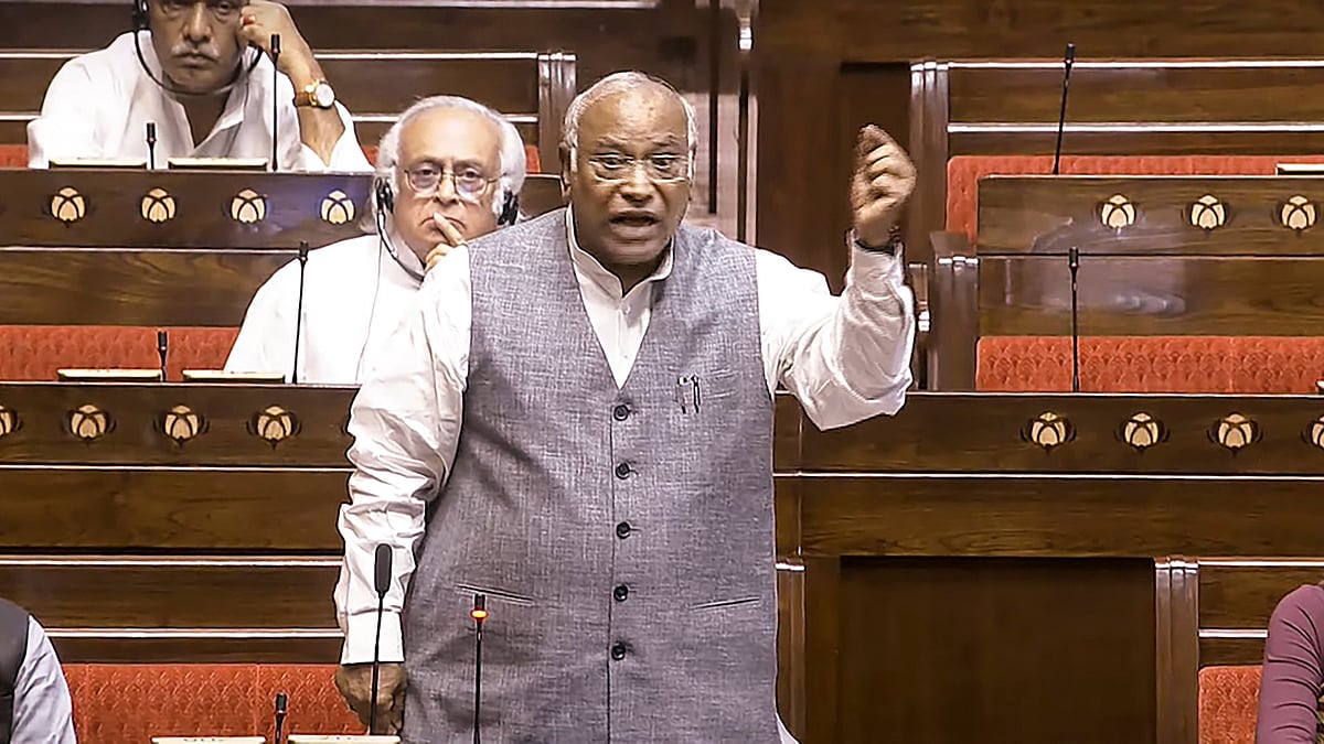 ಮಣಿಪುರದಲ್ಲಿ ರಾಷ್ಟ್ರಪತಿ ಆಳ್ವಿಕೆ ಜಾರಿ: ಬಿಜೆಪಿ ವಿರುದ್ಧ ಖರ್ಗೆ ವಾಗ್ದಾಳಿ