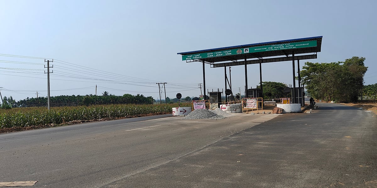 ಹಾನಗಲ್ ಟೋಲ್‌ಗೇಟ್‌: ದಿನಕ್ಕೆ ಕನಿಷ್ಠ ₹ 60 ಸಾವಿರ ಸಂಗ್ರಹ ಗುರಿ