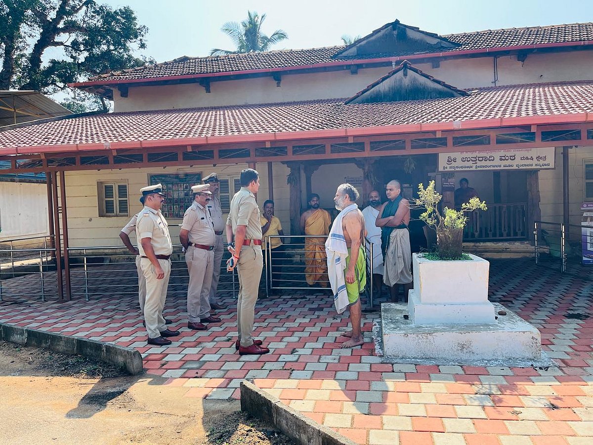 ಮಹಿಷಿ ಉತ್ತರಾದಿ ಮಠ: ಮುಸುಕು ಹಾಕಿಕೊಂಡ ಬಂದು ದರೋಡೆ