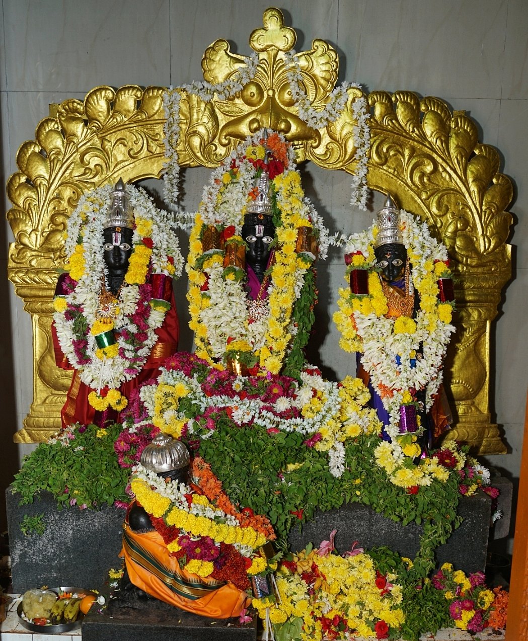 ರಾಮ ನವಮಿ: ಆಂಜನೇಯ ದೇಗುಲದಲ್ಲಿ ಪೂಜೆ 
