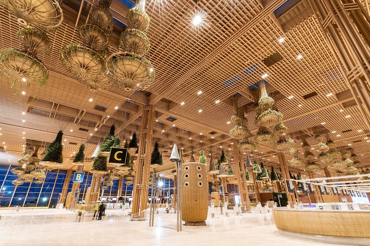 ಏರ್‌ಪೋರ್ಟ್ ಟ್ಯಾಕ್ಸಿಗಳಿಗೆ 15 ನಿಮಿಷ ಉಚಿತ ವಾಹನ ನಿಲುಗಡೆ