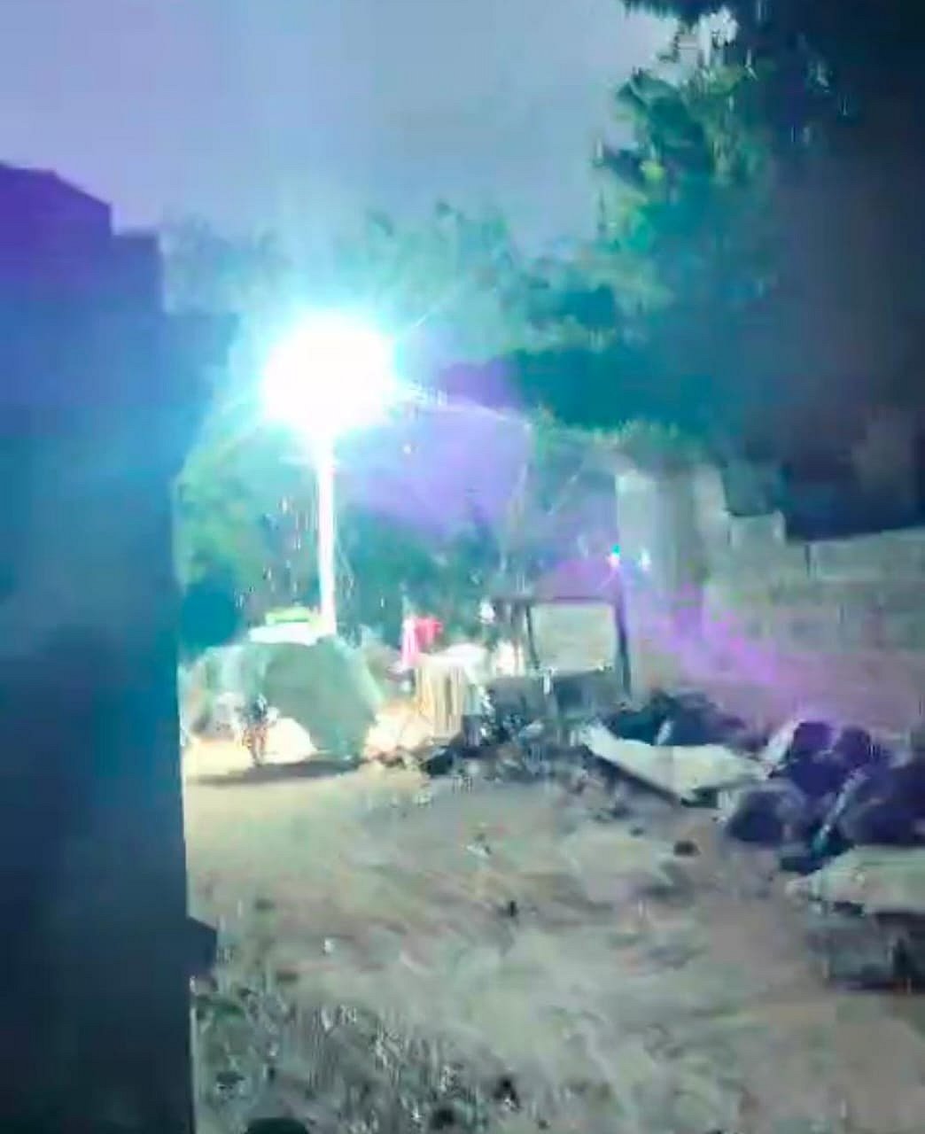 ಸುರಪುರ | ಭಾರಿ ಗಾಳಿ: ಭಯಾನಕ ವಿದ್ಯುತ್ ಅವಘಡ