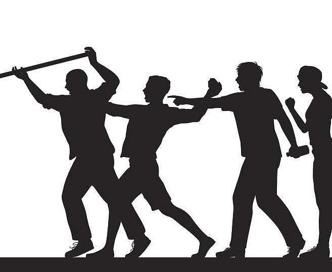 ಸುಳ್ಳು ಆರೋಪ ಹೊರಿಸಿ ಹಲ್ಲೆ: ಜೋಳದ ವ್ಯಾಪಾರಿ ಅಳಲು