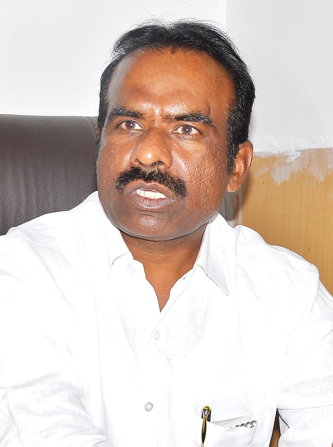 ಕಲಬುರಗಿ | ಪಿಯು ಕಳಪೆ ಫಲಿತಾಂಶಕ್ಕೆ ಪ್ರಿಯಾಂಕ್ ಹೊಣೆಗಾರ: ರವಿಕುಮಾರ್‌