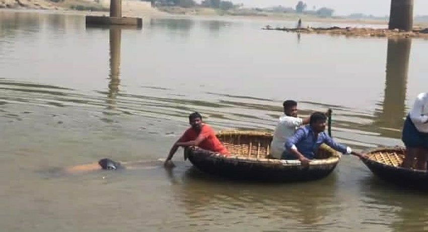 ಮುಂಡರಗಿ: ಮೀನುಗಾರರೆಂಬ ಶವ ಶೋಧಕ ಆಪದ್ಭಾಂದವರು