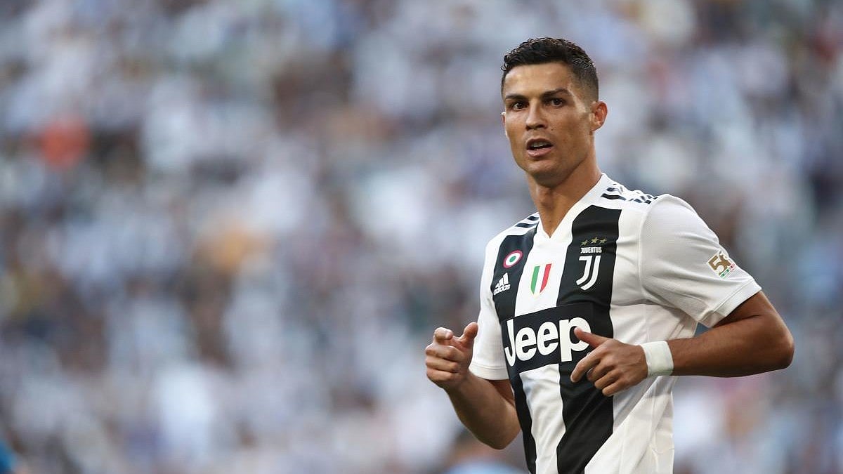 ಸಿನಿಮಾ ರಂಗಕ್ಕೆ ಕಾಲಿಟ್ಟ ಖ್ಯಾತ ಫುಟ್ಬಾಲ್ ತಾರೆ  ಕ್ರಿಸ್ಟಿಯಾನೊ ರೊನಾಲ್ಡೊ!