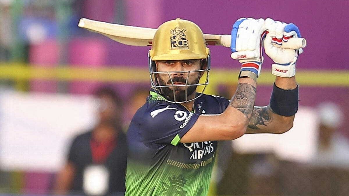 IPL 2025: ಓಡಿ ಆಯಾಸಗೊಂಡ ಕೊಹ್ಲಿಯ ಎದೆಬಡಿತ ಪರಿಶೀಲಿಸಿದ ಸಂಜು ಸ್ಯಾಮ್ಸನ್