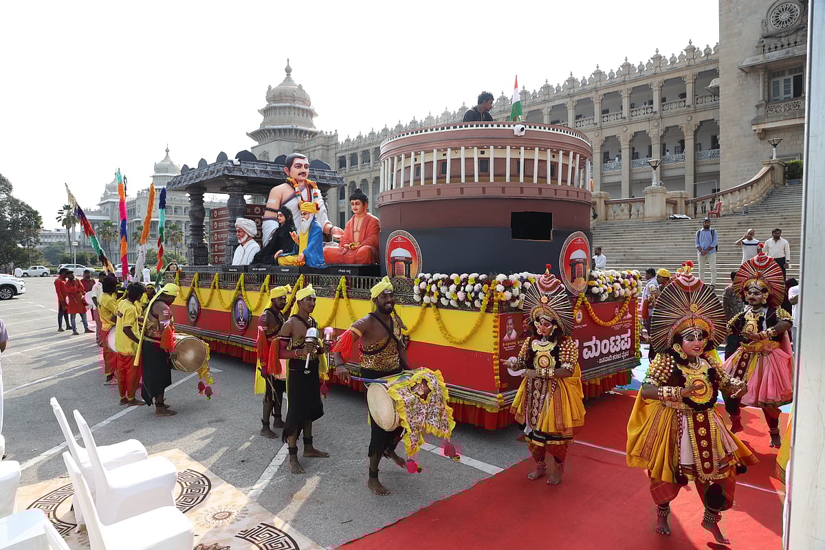 ಬೆಂಗಳೂರು: ಅನುಭವ ಮಂಟಪ ರಥಯಾತ್ರೆಗೆ ಚಾಲನೆ