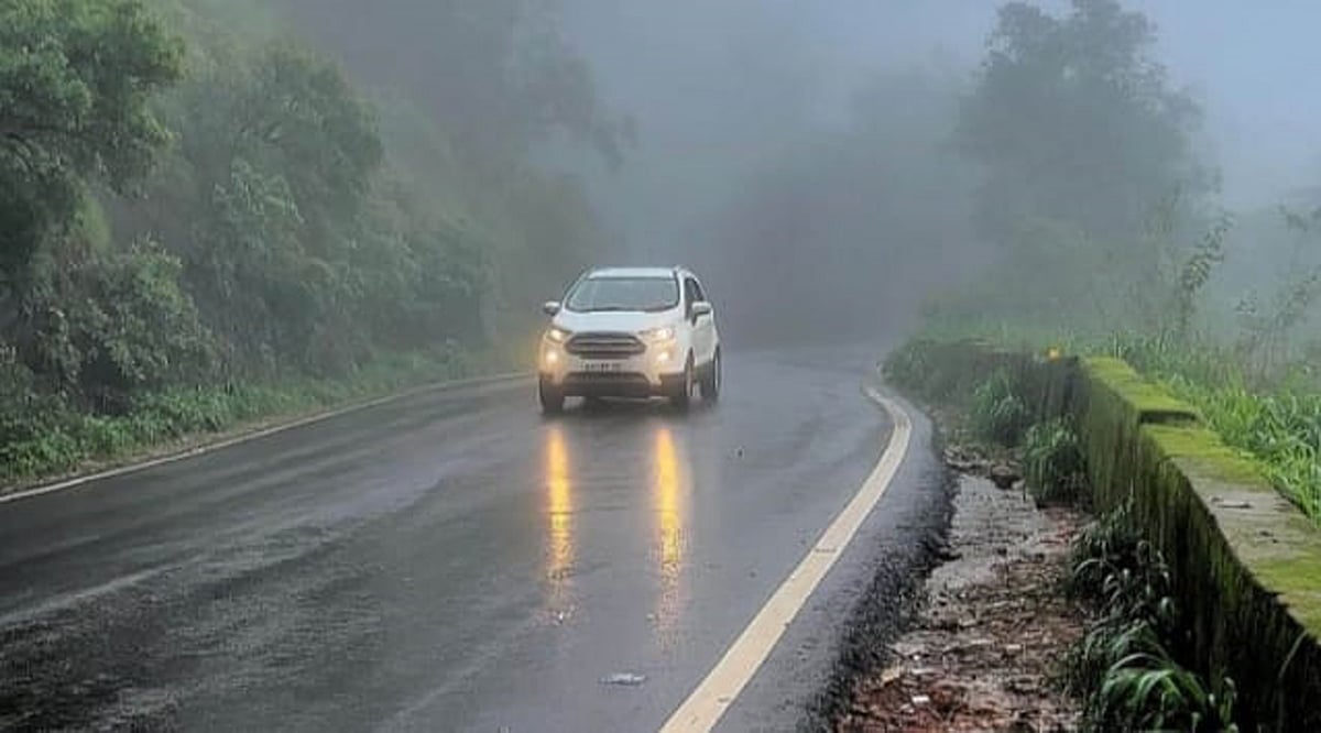 ಚಾರ್ಮಾಡಿ ಘಾಟಿಯಲ್ಲಿ ನೆಟ್‌ವರ್ಕ್‌ ಸಮಸ್ಯೆ: ಪ್ರಯಾಣಿಕರಿಗೆ ಸಂಕಷ್ಟ