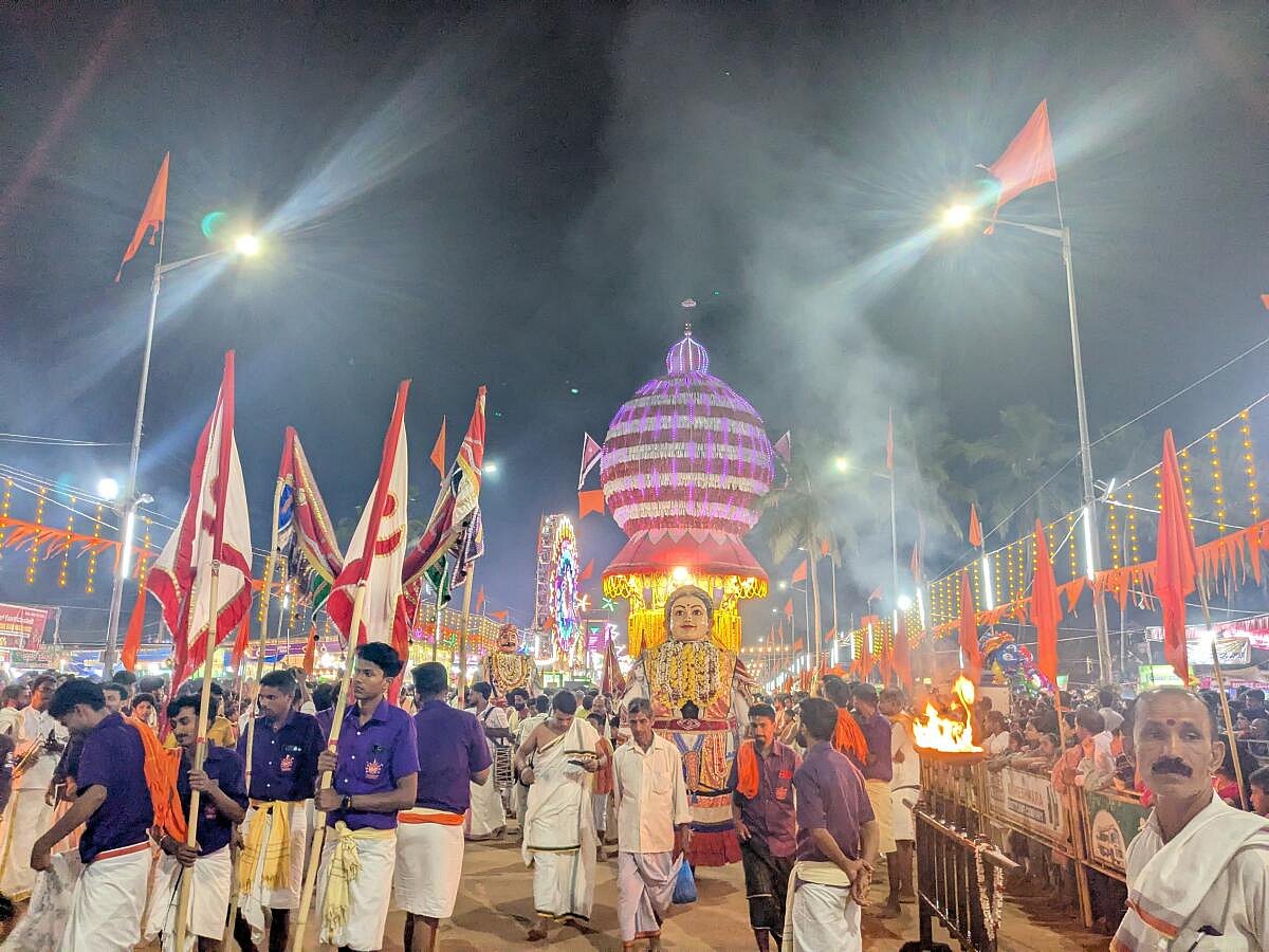 ಪುತ್ತೂರು ಬ್ರಹ್ಮರಥೋತ್ಸವ: ದಾಖಲೆಯ ಸೇವೆ
