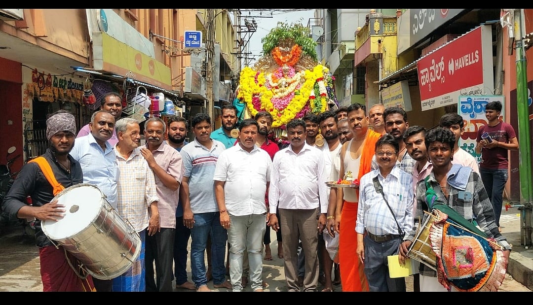 ಕರಿಯಮ್ಮ, ಮಲ್ಲಿಗೆಮ್ಮ ಜಾತ್ರಾ ಮಹೋತ್ಸವ | ಭಕ್ತಾದಿಗಳಿಂದ ಮಡಿಲು ಅಕ್ಕಿ: ಸಂಭ್ರಮ 