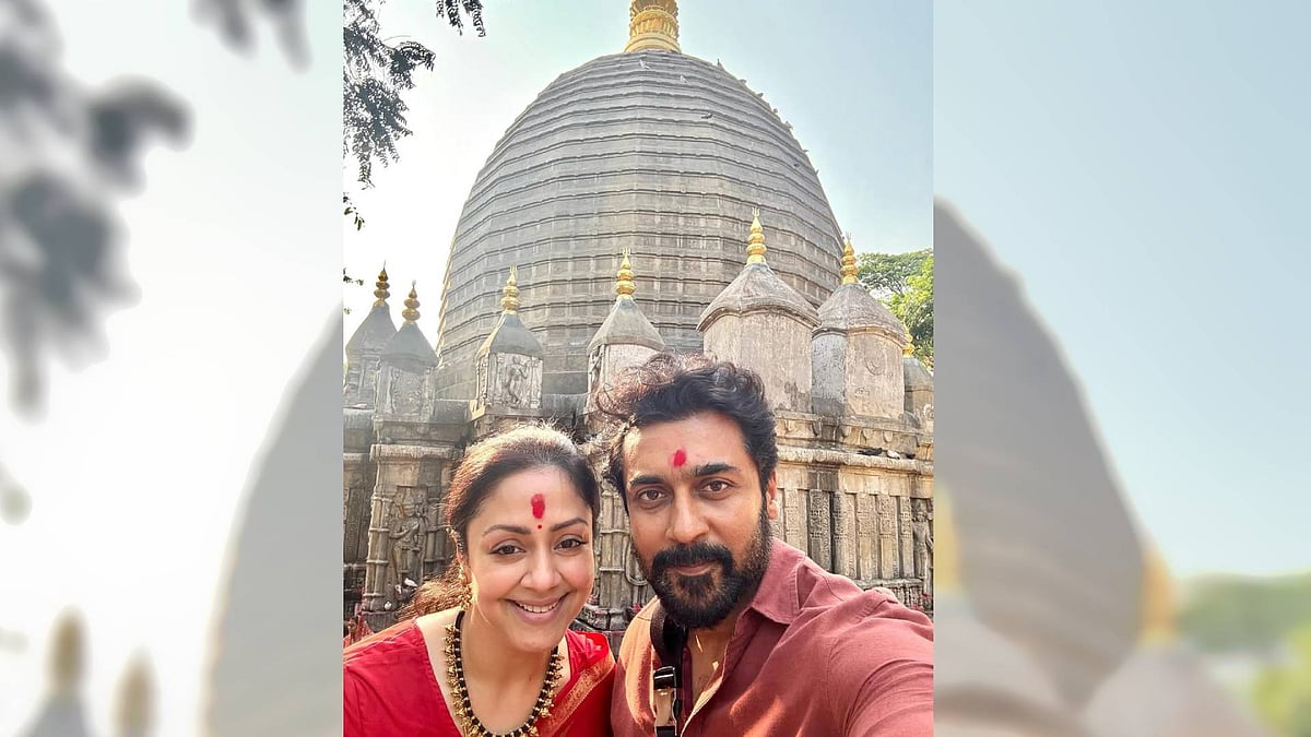PHOTOS: ಸಿನಿಮಾ ಬಿಡುಗಡೆಗೂ ಮುನ್ನ ಪತ್ನಿಯೊಂದಿಗೆ ದೇಗುಲಕ್ಕೆ ತೆರಳಿದ ನಟ ಸೂರ್ಯ