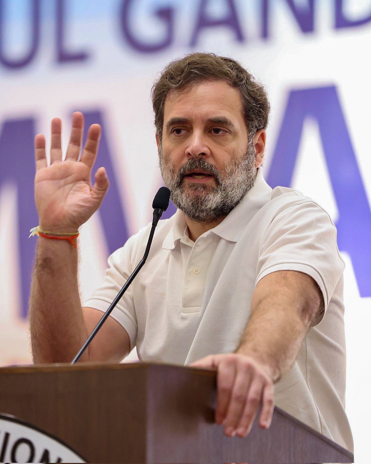 ಬಿಹಾರ: ವಿದ್ಯಾರ್ಥಿಗಳ ಜತೆ ಸಂವಾದ ನಡೆಸಲು ತೆರಳುತ್ತಿದ್ದ ರಾಹುಲ್‌ಗೆ ಪೊಲೀಸರ ತಡೆ