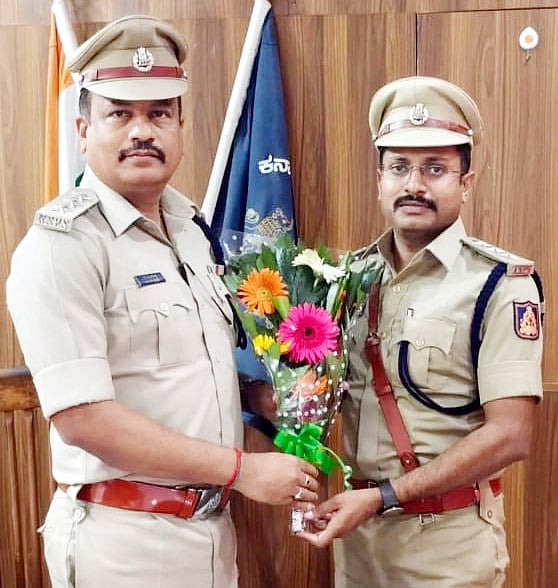 ಬೈಲಹೊಂಗಲ: ನೂತನ ಡಿವೈಎಸ್ಪಿ ವೀರಯ್ಯ ಹಿರೇಮಠ ಅಧಿಕಾರ ಸ್ವೀಕಾರ