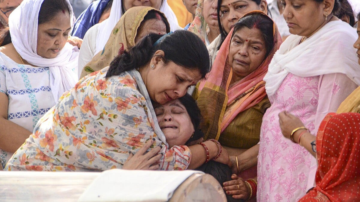 ಕಾನ್ಪುರ: ಉದ್ಯಾನ, ಚೌಕಕ್ಕೆ ಪಹಲ್ಗಾಮ್ ದಾಳಿಯಲ್ಲಿ ಮೃತಪಟ್ಟ ದ್ವಿವೇದಿ ಹೆಸರು