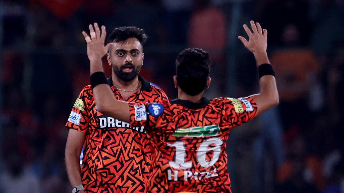 IPL | ತಮ್ಮದೇ ಬೌಲಿಂಗ್‌ನಲ್ಲಿ ಅತಿ ಹೆಚ್ಚು ಕ್ಯಾಚ್; ಭುವಿ ಹಿಂದಿಕ್ಕಿದ ಜಯದೇವ್