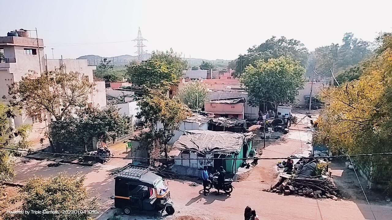 ಗಣಿಬಾಧಿತ ಕ್ಯಾಂಪ್‌ಗಳಲ್ಲೇ ದೊಡ್ಡದಾದ ಕಾರಿಗನೂರಿನ ವಾಲ್ಮೀಕಿನಗರ ಕ್ಯಾಂಪ್‌