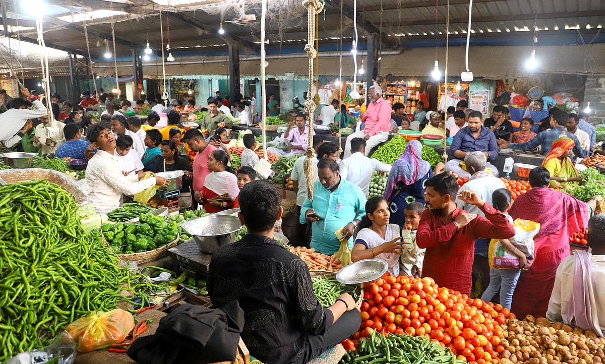 ಮಾರುಕಟ್ಟೆ ನೋಟ | ರಾಯಚೂರು: ತರಕಾರಿ ಬೆಲೆ ಪ್ರತಿ ಕೆ.ಜಿಗೆ ₹20 ಏರಿಕೆ