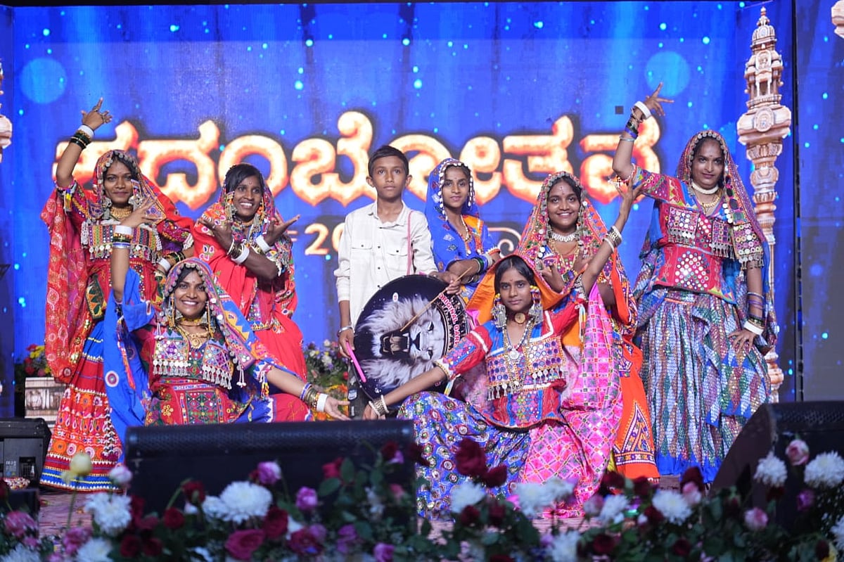 ಕಲಾವಿದರ ಕೈಸೇರದ ಕಲಾ‘ಕಾಣಿಕೆ’! 