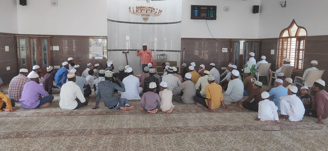 ಗುಡಿಬಂಡೆ: ಉರ್ದು ಶಾಲೆ ಪುನರಾರಂಭಿಸಿ; ಮನವಿ