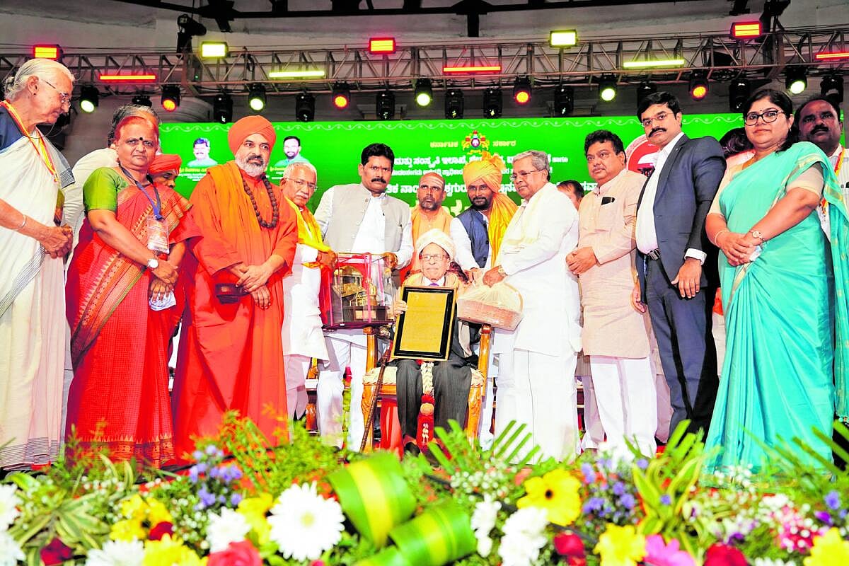 ಪ್ರಜಾತಂತ್ರದಲ್ಲಿ ಚರ್ಚೆ ಇರಬೇಕು: ಮುಖ್ಯಮಂತ್ರಿ ಸಿದ್ದರಾಮಯ್ಯ