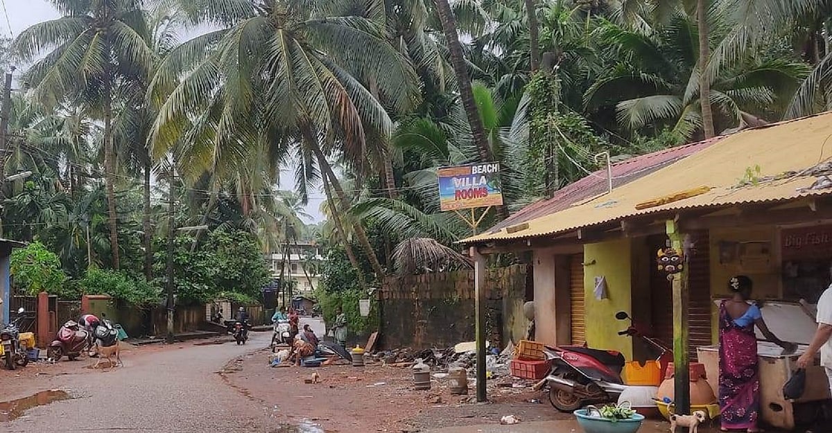 ಗೋಕರ್ಣ: ಬಳಕೆಗೆ ಬಾರದೆ ಪಾಳು ಬಿದ್ದ ಮೀನು ಮಾರುಕಟ್ಟೆ  