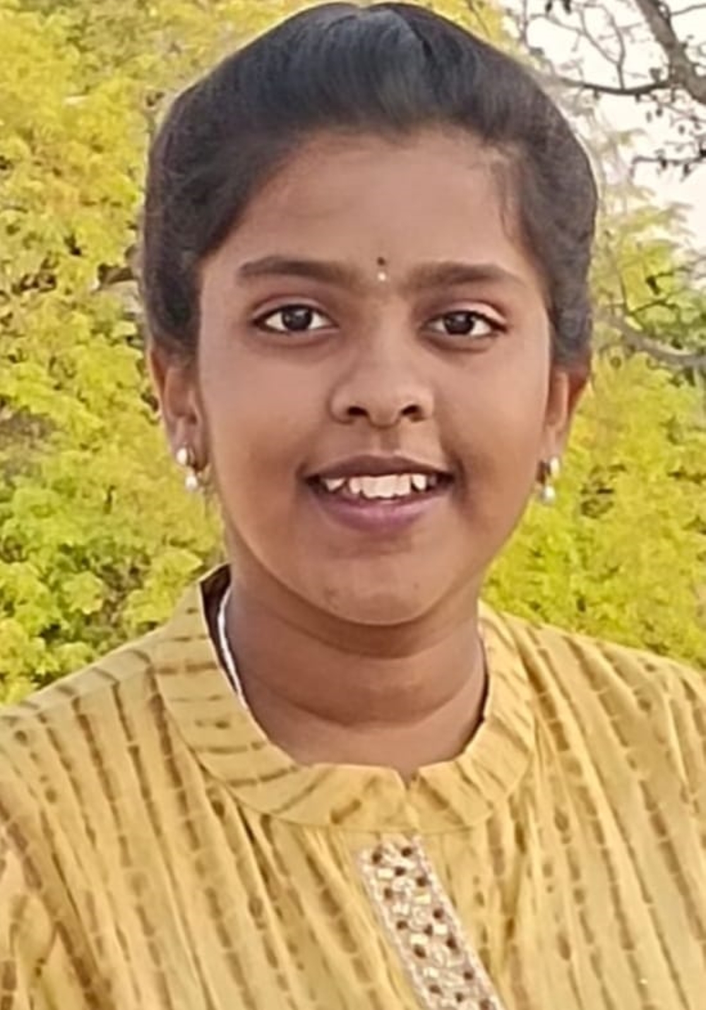 ರಶ್ಮಿ ಎಸ್‌. 624 (ಶೇ 99.84) ಲಿಟ್ಲ್‌ ಲಿಲ್ಲೀಸ್‌ ಶಾಲೆ ಮಹಾಲಕ್ಷ್ಮಿ ಲೇಔಟ್‌