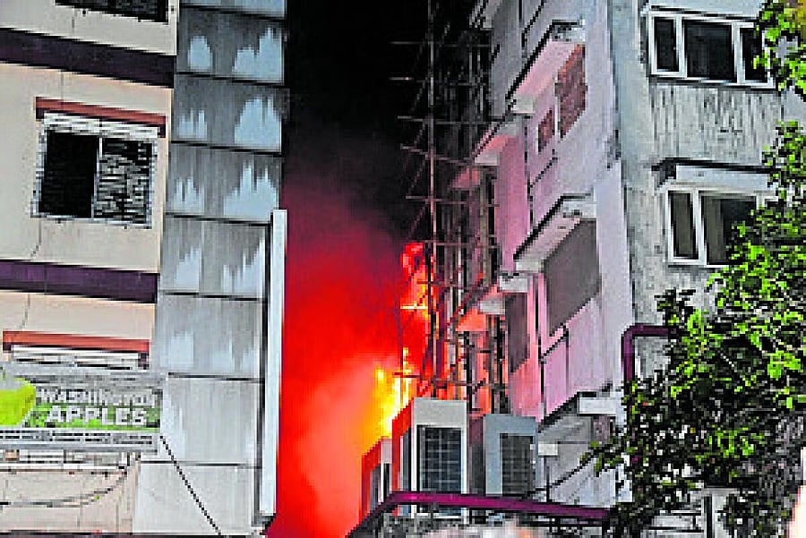 ಕೋಲ್ಕತ್ತ: ಮೇಲ್ಛಾವಣಿ ರೆಸ್ಟೋರೆಂಟ್‌ಗಳನ್ನು ಮುಚ್ಚಲು ಮಹಾನಗರ ಪಾಲಿಕೆ ಆದೇಶ