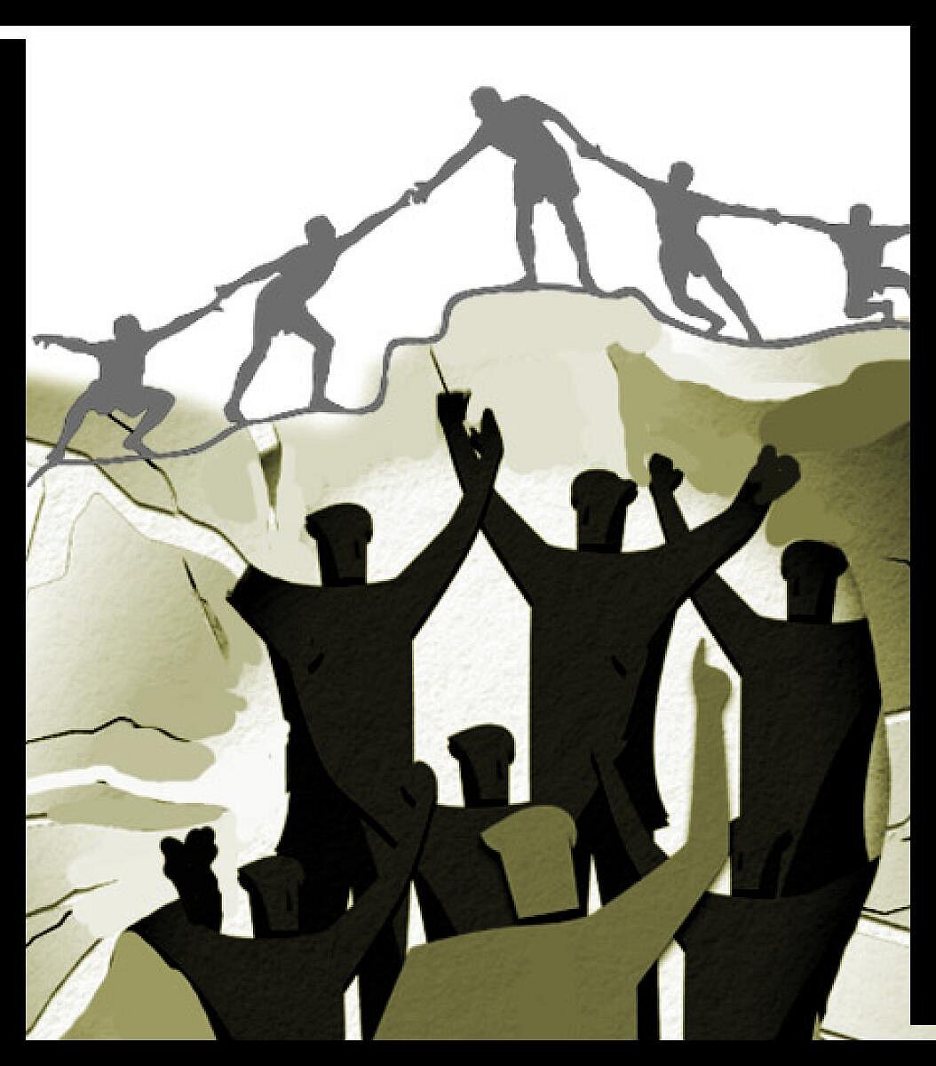 ಸೀಮೋಲ್ಲಂಘನ ಅಂಕಣ: ಬಿಕ್ಕಟ್ಟಿನಲ್ಲಿ ಬಯಲಾಗುವ ಮಿತ್ರ ಮತ್ತು ಶತ್ರು