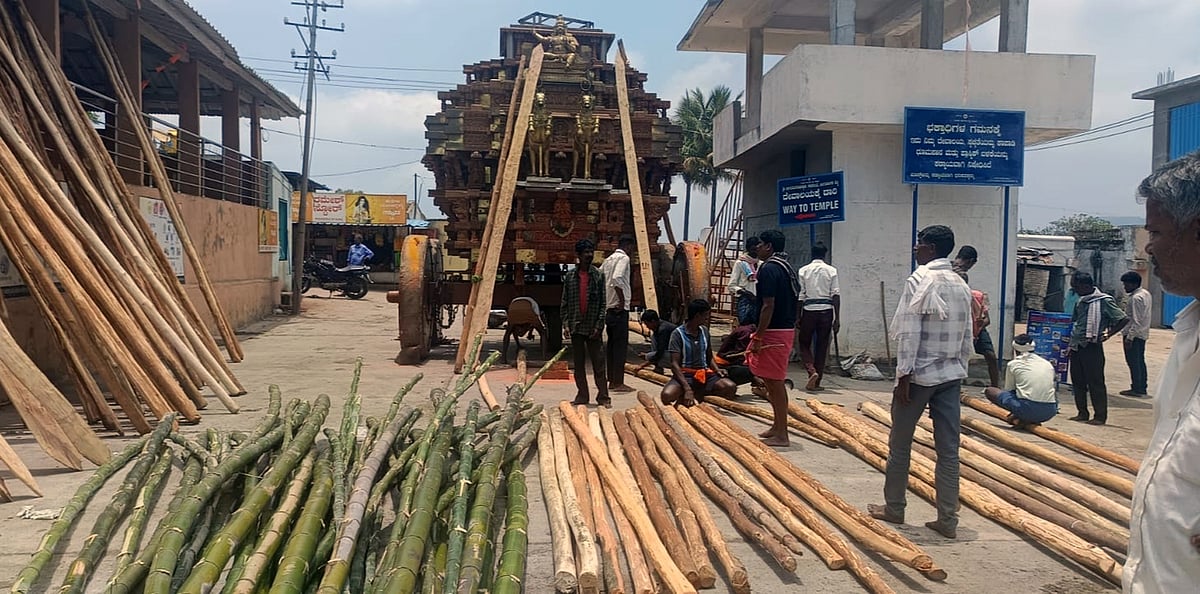 ಬಿಳಿಗಿರಿರಂಗನಬೆಟ್ಟ: ಬ್ರಹ್ಮ ರಥೋತ್ಸವಕ್ಕೆ ಸಿದ್ಧತೆ