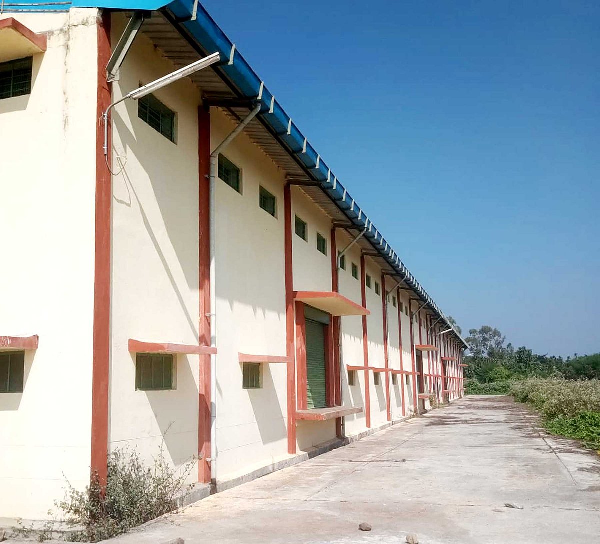 ಹೊಸಳ್ಳಿ, ಸಾಗರಪೇಟೆ | ಉದ್ಘಾಟನೆ ಭಾಗ್ಯ ಇಲ್ಲ: ಬಿಕೋ ಎನ್ನುತ್ತಿರುವ ಉಗ್ರಾಣಗಳು!