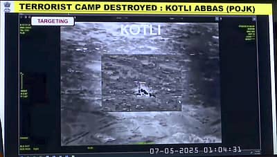 ಉಗ್ರರ ಒಂಬತ್ತು ನೆಲೆಗಳನ್ನು ಧ್ವಂಸಗೊಳಿಸಲಾಗಿದೆ ಎಂದು ಭಾರತೀಯ ಸೇನೆ ತಿಳಿಸಿದೆ. 