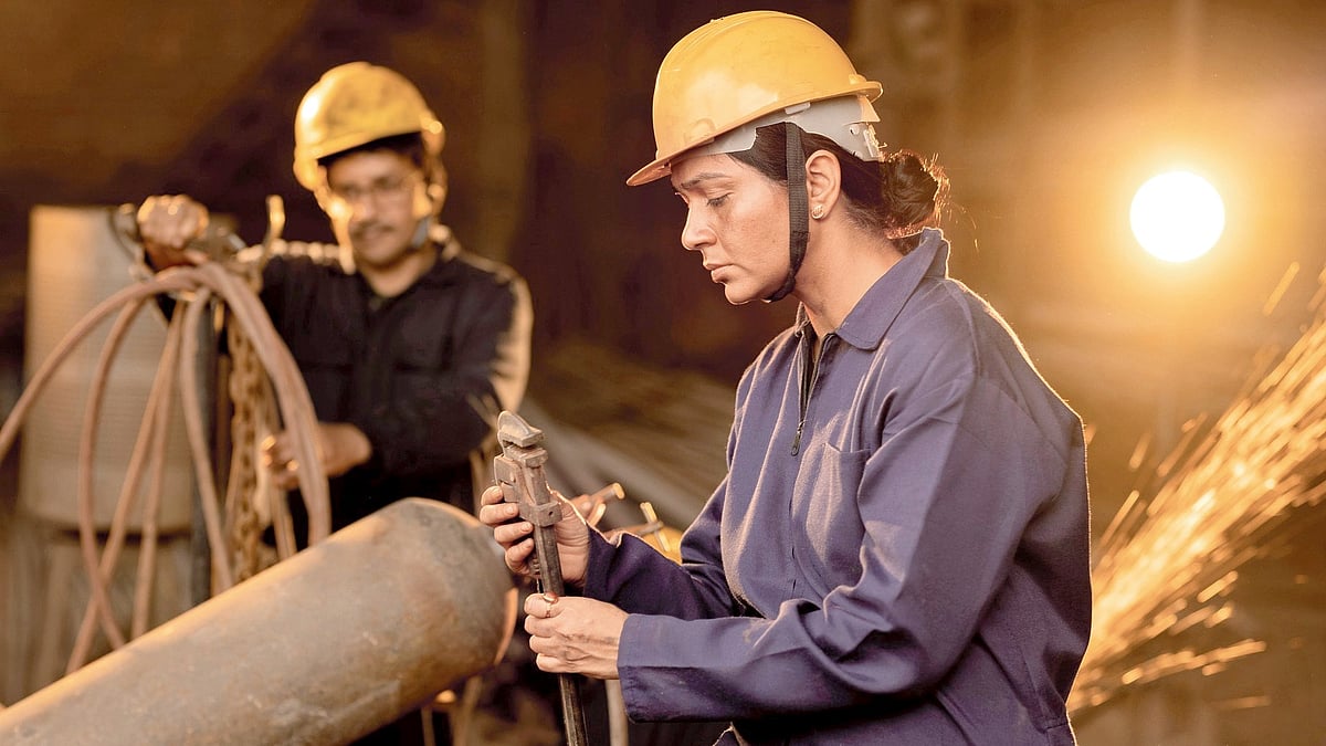 ಆಳ ಅಗಲ| ಕಾರ್ಖಾನೆ ಕೆಲಸ: ಕಾರ್ಮಿಕ ಕಾಯ್ದೆ ನಿಯಮ ತಿದ್ದುಪಡಿಗೆ ವಿರೋಧ