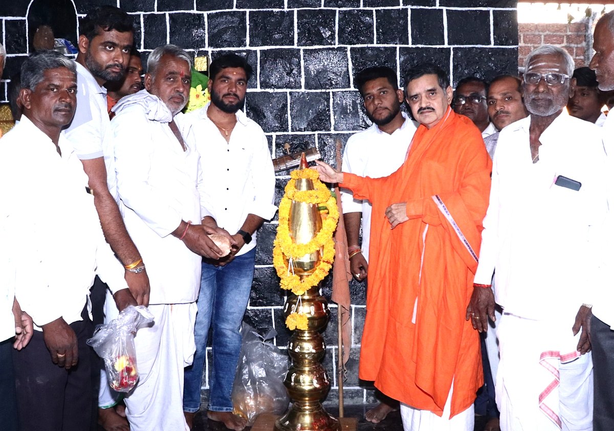 ಹುಲಸೂರ|ಪರಿಪೂರ್ಣ ಪ್ರೀತಿಯೇ ಭಕ್ತಿ: ಹಾರಕೂಡ ಶ್ರೀ