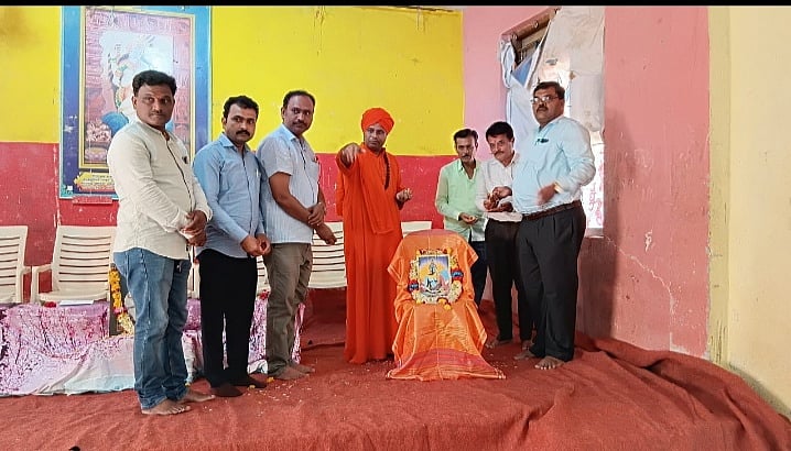 ‘ಬುದ್ದನ ಆದರ್ಶ ಎಲ್ಲರೂ ಪಾಲಿಸಿ’: ವಿರಕ್ತಮಠದ ಶಾಂತಲಿಂಗ ಶ್ರೀಗಳು 