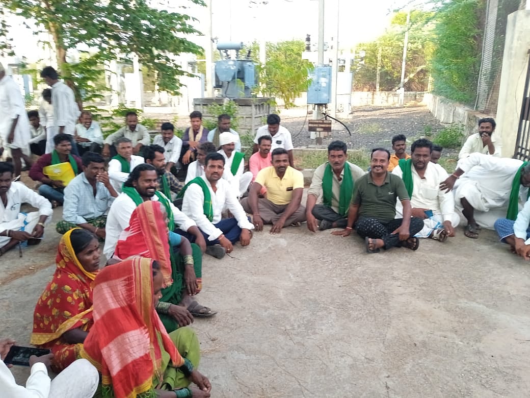 ಹಟ್ಟಿ ಚಿನ್ನದ ಗಣಿ: ದೊಡ್ಡಿಗಳಿಗೆ ಸಮರ್ಪಕ ವಿದ್ಯುತ್ ಒದಗಿಸಲು ಆಗ್ರಹ