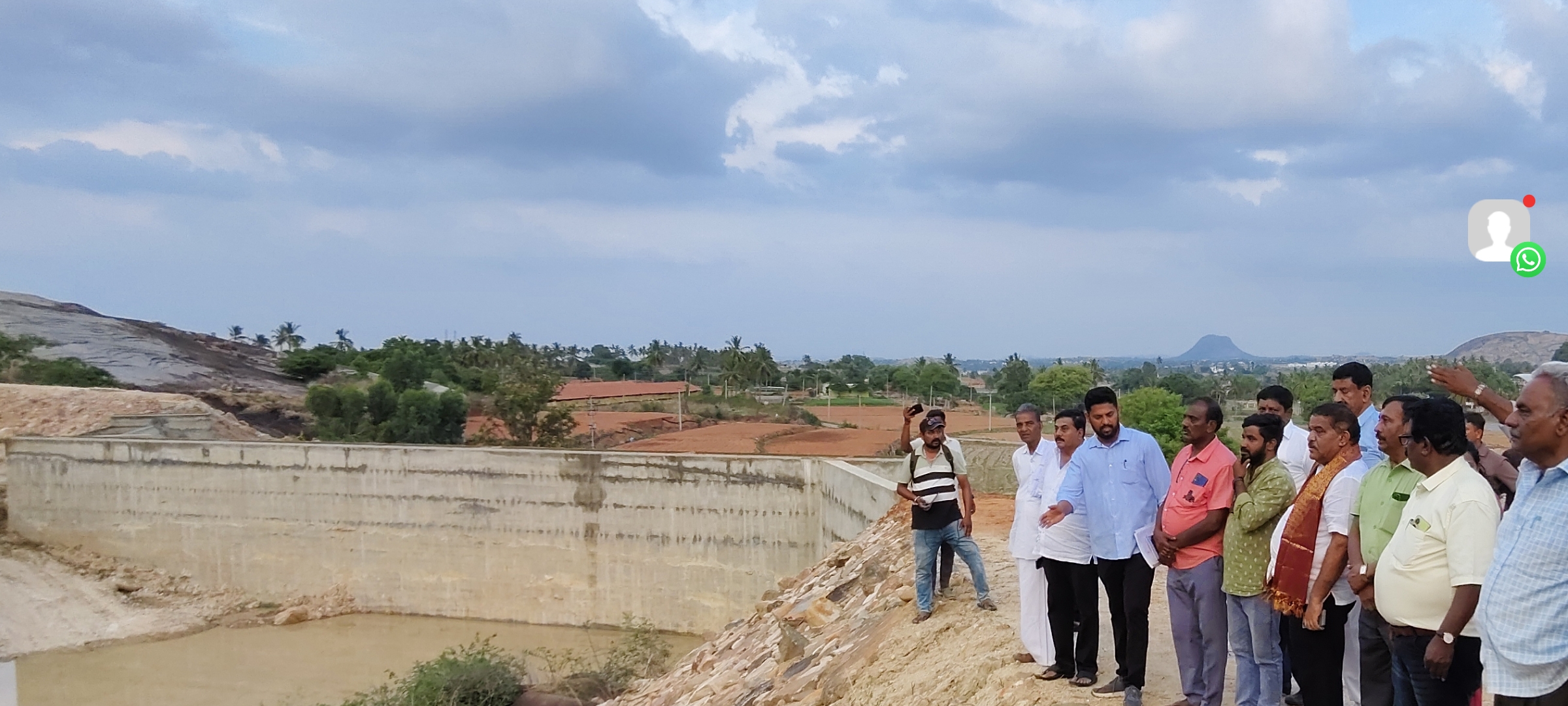 ಚಿನ್ನಹಳ್ಳಿ ಗ್ರಾಮದ ಬಳಿ ನಿರ್ಮಾಣಹಂತಾದಲ್ಲಿ ಇರುವ ಕುಡಿಯುವ ನೀರಿನ ಚೆಕ್ ಡ್ಯಾಮ್ ಶಾಸಕ ಸುಬ್ಬಾರೆಡ್ಡಿ ವೀಕ್ಷಿಸಿದರು