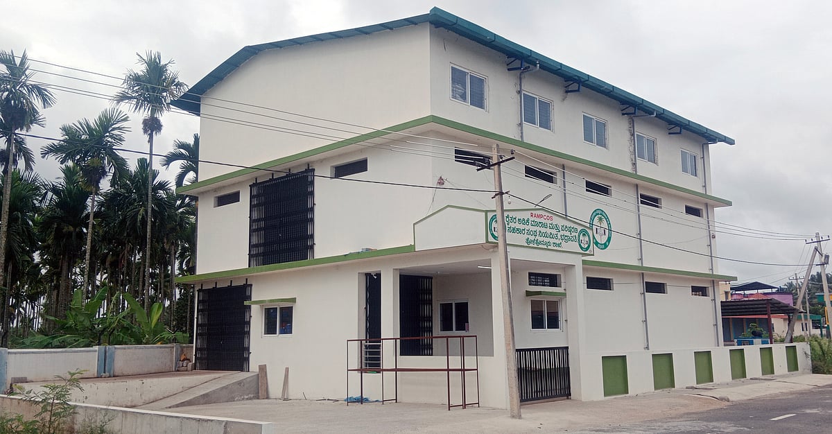 ಹೊಳೆಹೊನ್ನೂರು: ಉಪಯೋಗಕ್ಕೆ ಬಾರದ ಉಪ ಕೃಷಿ ಉತ್ಪನ್ನ ಮಾರುಕಟ್ಟೆ