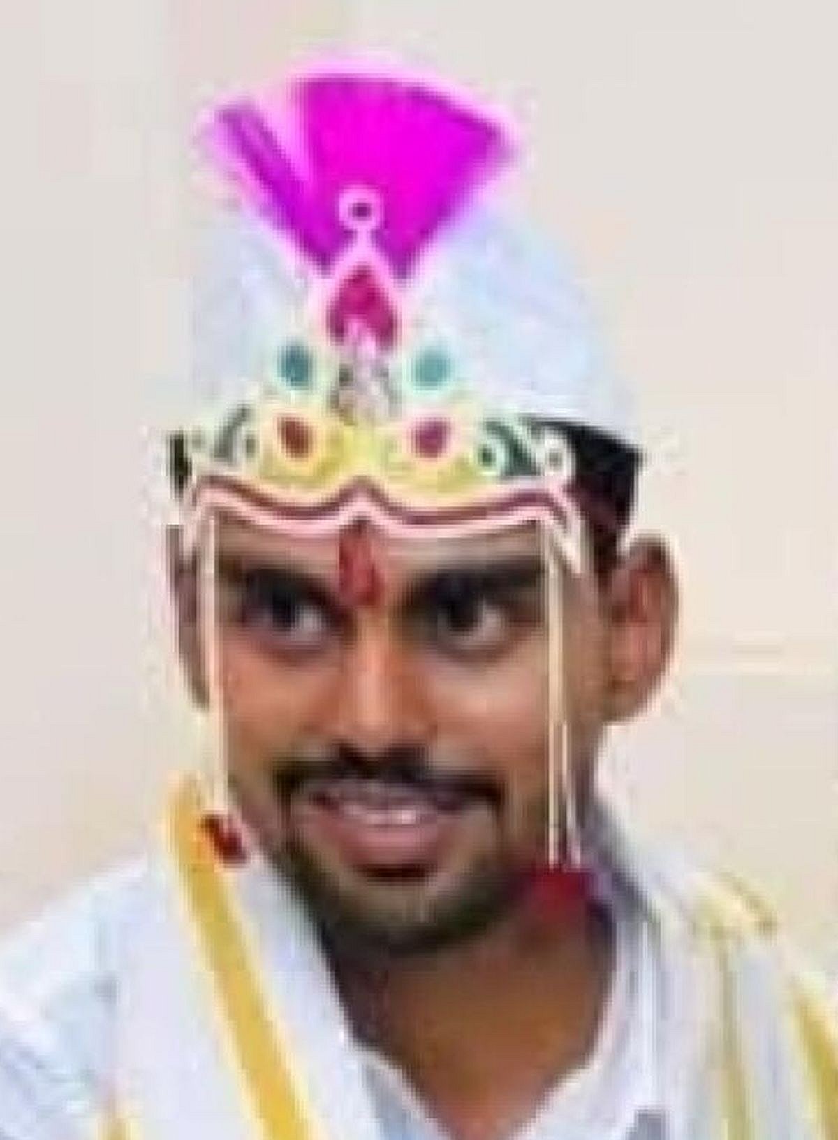 ಮದುವೆ ಮಂಟಪದಲ್ಲಿ ತಾಳಿ ಕಟ್ಟಿದ ಬಳಿಕ ಹೃದಯಾಘಾತದಿಂದ ಕುಸಿದು ಬಿದ್ದು ವರ ಸಾವು!