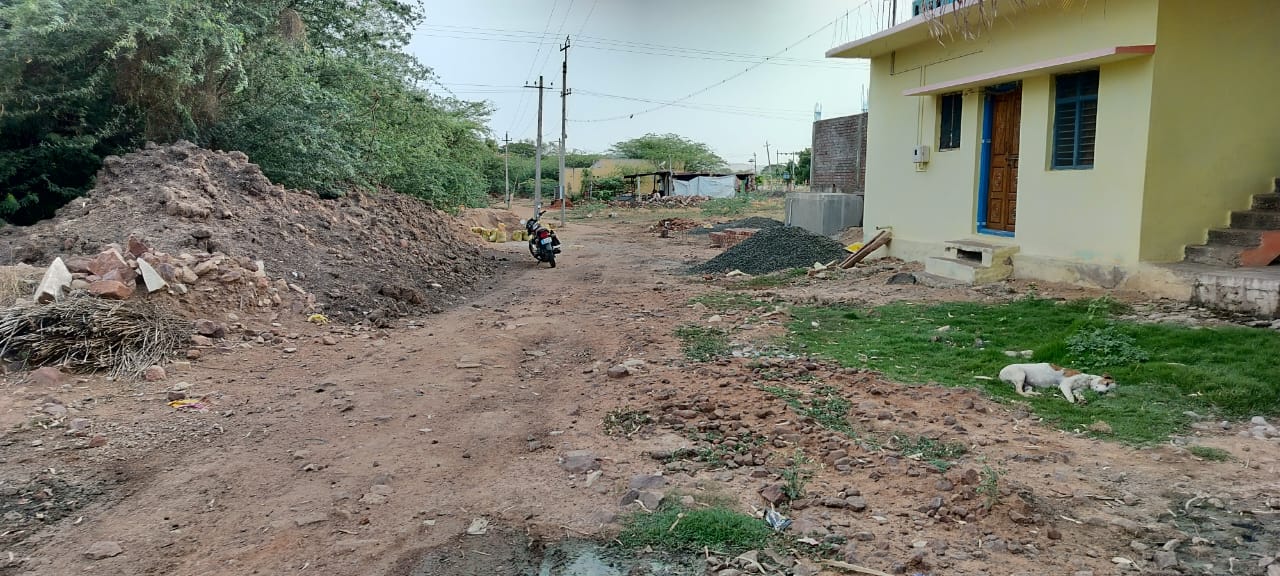 ಗುಳೇದಗುಡ್ಡ ಆಶ್ರಯ ಕಾಲೊನಿ ರಸ್ತೆ ಹಾಳಾಗಿದೆ