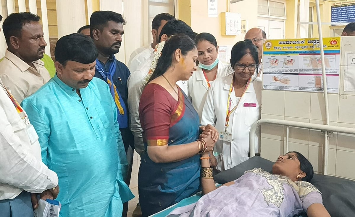 ಶಿಡ್ಲಘಟ್ಟ: ಆಸ್ಪತ್ರೆಗೆ ಮಹಿಳಾ ಆಯೋಗದ ಅಧ್ಯಕ್ಷೆ ಭೇಟಿ