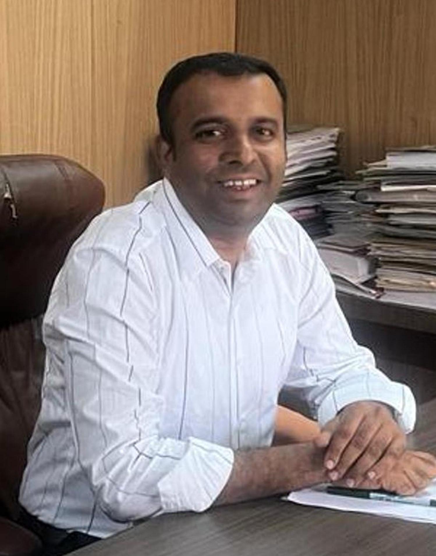 ಅನಿಲ್ ಕುಮಾರ್ ಕೃಷಿ ಸಹಾಯಕ ನಿರ್ದೇಶಕರು.