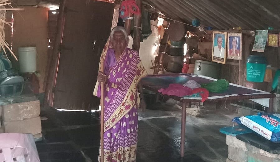 ‘ಸಹಜ ಹೆರಿಗೆ ಸೇವೆ’ ನೀಡಿದರೂ ‘ಅಸಹಜ’ ಬದುಕು